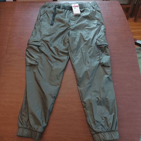 Nike Tech Lined Woven Cargo Pants Olive Green FB7911-325 Men's Size L